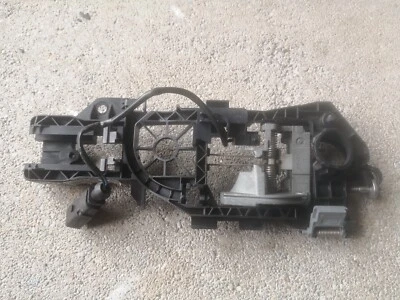 Volkswagen Passat 2010 CC/Left Rear Carrier external handle/3C0837885J - Imagem 1 de 4