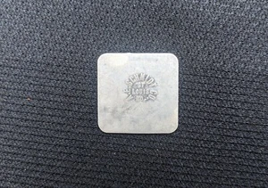 Token vintage ERNIE'S TAVERN NUEVO MEMPHIS Illinois aluminio 5 centavos - Imagen 1 de 2
