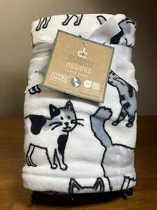 Deborah Connolly Designs Kitty Cat Hand Towels Set of 2 Black Gray White NEW - Picture 1 of 4