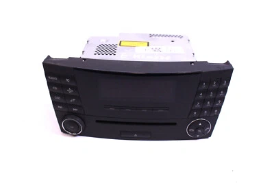 CD Autoradio Mercedes Benz W211 E-Klasse S211 A2118702889 MF2770 Radio codefrei - Bild 1 von 2