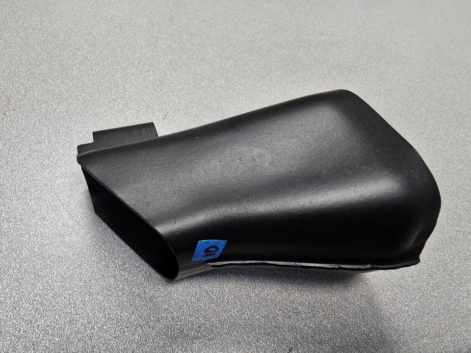 NICE USED ORIGINAL GENUINE PORSCHE 356B 356C 356SC REAR BUMPER EXHAUST FUNNEL 10 - Image 1 of 4