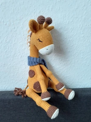 Amigurumi Giraffe gehäkelt Handarbeit Handmade Spielzeug Häkeltiere - Bild 1 von 4