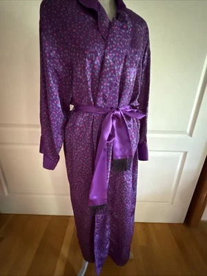 Victoria's Secret Gold Purple Robe Shoulder Pads M/L Long - Image 1 of 4
