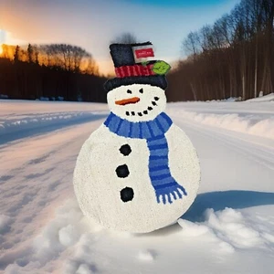 Holiday Accent Rug 21" x 33" 2003 Target Brand Snowman Christmas Rug India New - Picture 1 of 7