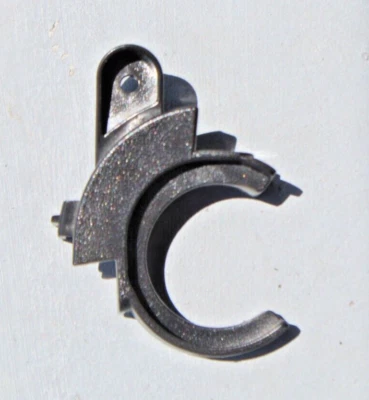 Clipe de varinha superior a vácuo Nilfisk Advance VU500, p/n 107407717 - Imagem 1 de 2