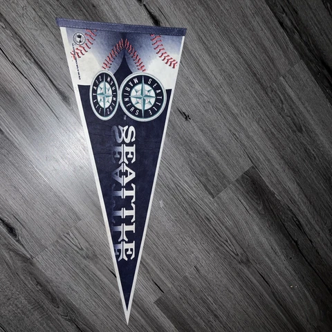 Vintage Seattle Mariners Pennant MLB Baseball Cover