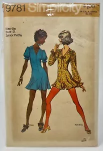 Vintage Simplicity 9781 Junior Petite 9, Mini Dress, Pant Dress, 1971, UNCUT - Picture 1 of 2