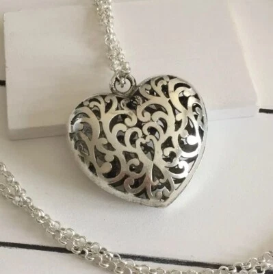 Collana Cuore argento indiano nuovo completa di catena no nikel - Immagine 1 di 2