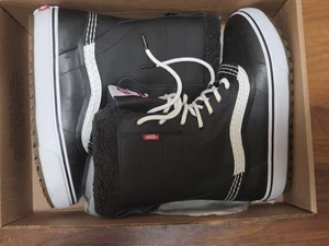Vans Standard MTE Schneestiefel (schwarz/weiß, 7) - Bild 1 von 6