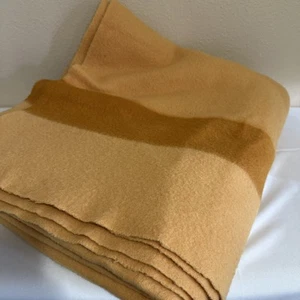 Vtg Hudson Bay Gold Wool Blanket 6 Point 90 x 100 Queen HUGE Striped - Picture 1 of 5