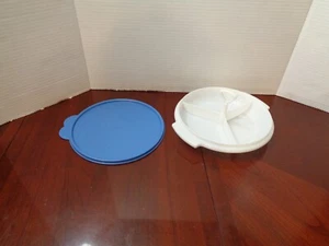 Placa dividida vintage Tupperware Suzette 608 con mango y tapa - Imagen 1 de 7