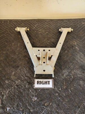 #A355 2007 Polaris Ranger 700 XP trasero derecho lado pasajero control superior brazo A Foto 1 de 4