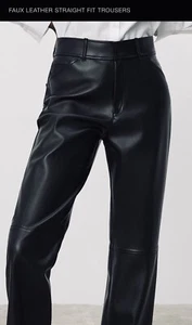 'ZARA THE '90S FULL LENGTH FAUX LEATHER TROUSERS , KNIEABNÄHER Gr.xl BLACK - Bild 1 von 13