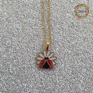 Pretty Gold Coloured Plated Enamel LadyBird Ladybug Daisy Necklace and Pendant - Picture 1 of 3