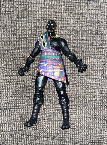 Marvel Legends TCHAKA Mbaku BAF Wave Loose Complete Cover