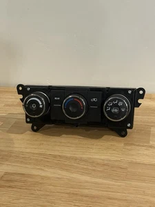 2009 - 2012 CHEVROLET TRAVERSE FACTORY AC HEATER TEMPERATURE CONTROL 20917130 - Picture 1 of 2