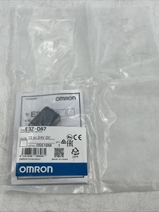 OMRON E3Z-D87 DIFFUSE PHOTOELECTRIC SENSOR NEW SEALED PACK - Picture 1 of 2