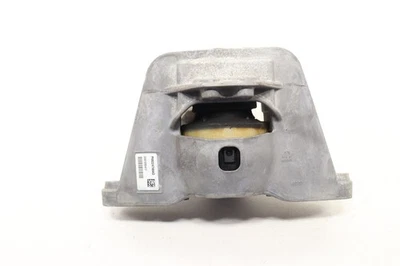 2017 - 2025 CHRYSLER PACIFICA ENGINE RIGHT FRAME MOUNT BRACKET OEM 68224746AD - Image 1 of 4