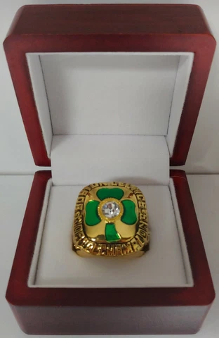 Larry Bird - 1984 Boston Celtics Basketball Championship Ring WITH Wooden Box Cover