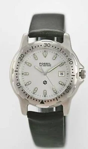 Montre Fossil Homme Date Argent Inox Cuir Noir 100 m Batterie Blanc Quartz - Photo 1 sur 3