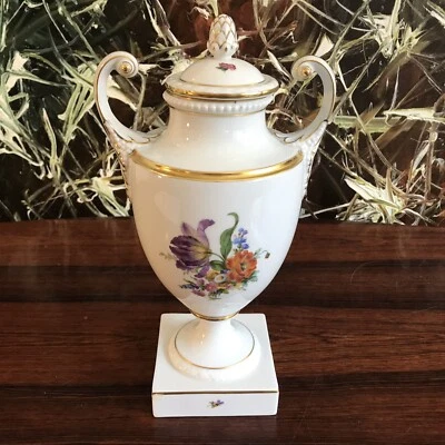 FÜRSTENBERG Germany, edle Deckelvase HELENA bunte Blume  - 32cm - Bild 1 von 4