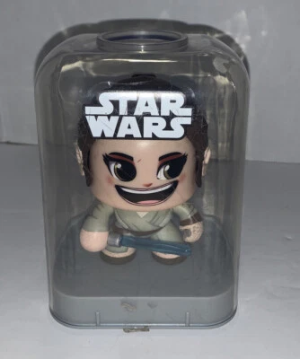 Star Wars - Mighty Muggs - Rey (Jakku) - Disney - 05 - Hasbro - Tres caras - Figura Foto 1 de 4