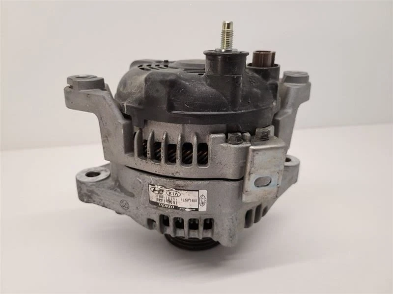 Alternador KIA SPORTAGE 2017-2022 ID 373002G051 17-22 Foto 1 de 4