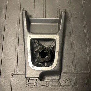 2004 Subaru WRX STI Shifter Trim Surround Boot 04 - Picture 1 of 4