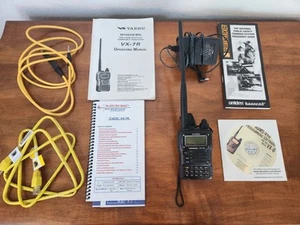 Radio transreceptora sumergible Yaesu VX-7R - PROBADA y FUNCIONA - Imagen 1 de 10