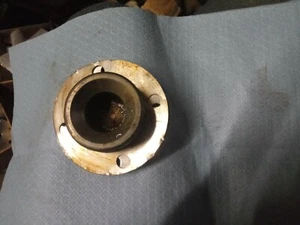 Transaxle Bearing Cap 4-bolt for 60s Bolens Tube Garden Tractor 3 Speed No Diff - Picture 1 of 3