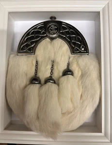 Antique Finish Rangers Kilt Sporran in White Rabbit Fur made in Scotland £89 - Picture 1 of 4