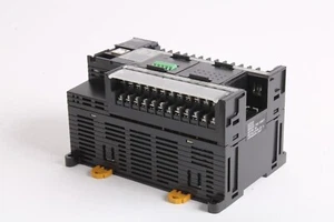 Omron Sysmac CP1H-X40DT-D Programmable Controller - Picture 1 of 4