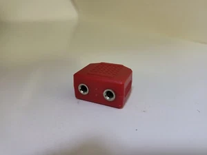 RED Headphone Earphone Jack Splitter 3.5mm 1/8" Stereo Mini Plug Dual Port K9 - Picture 1 of 6