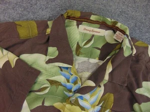 Tommy Bahama Shirt Mens XL Brown Green Floral Silk Hawaiian Aloha - Picture 1 of 8