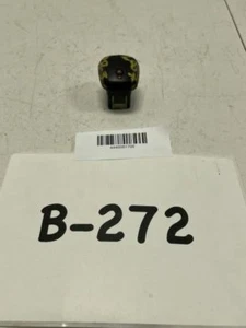 2007 VOLVO S80 ALARM SENSOR DASH INDICATOR LIGHT OEM+ - Picture 1 of 12