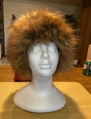 Donna Salyers Fabulous Furs Brown/tan/reddish tint faux fur hat - Image 1 of 4