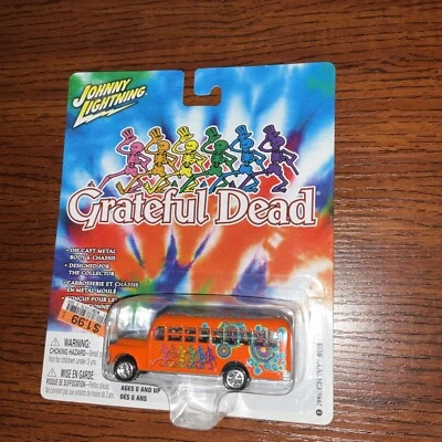 2004 JOHNNY LIGHTNING THE GRATEFUL DEAD 1956 56 CHEVY BUS 1:64 Die Cast - Image 1 of 4