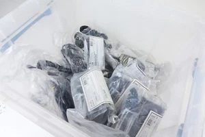 Alimentation Cisco CP-PWR-CUBE-4 pour téléphones IP 8800 - Photo 1/5