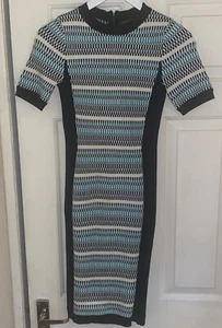 Karen Millen KA093 STRIPED FITTED KNIT DRESS Size XS RRP £160 - Picture 1 of 8