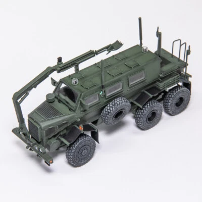 1/72 T-Model Buffalo Lightning Protection Vehicle Model Big Buffalo US Army 2004 - Image 1 of 4