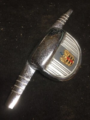 Original MoPar 1946 1947 1948 Dodge Deluxe Custom anillo de bocina retenedor 1115768 Foto 1 de 4