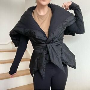 Lululemon Athletica Down To The Studio Black Wrap Belt Puffer Jacket Coat Size 4
