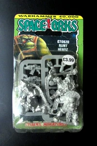 Fuera de existencia Ciudadela / Warhammer 40k Rogue Trader Metal 070620 Space Orks Runt Herdz Nuevo en caja - Imagen 1 de 2