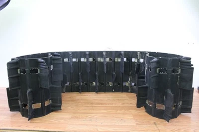 2019 ARCTIC CAT M 8000 MOUNTAIN CAT Track  15 x 153 x 3"   3.0pitch  Damaged - Image 1 of 4