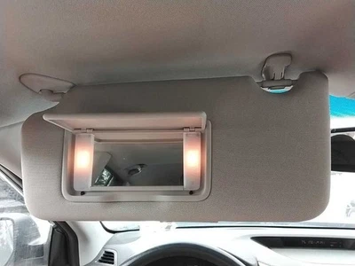 Driver Sun Visor Illuminated Dual Bulbs Fits 10-14 LEGACY 3029065 - Image 1 of 4