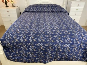 Vintage Retro Blue Floral Quilted Ruffle Trim Cotton Blend Queen Bedspread - Picture 1 of 18