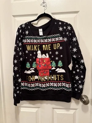 New Peanuts Black Light Up Christmas Youth Sweat Shirt Large 11/13 Needs Battery - Image 1 of 4