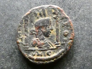 T5.33. Roman Provincial, Elagabalus, Seleucis & Pieria, Laodiceia ad Mare, AE17. - Picture 1 of 2