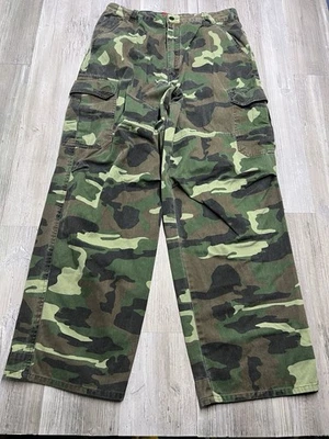 Vintage Plugg Jeans Camo Cargo Pants Men’s 34x32 Military Wide Leg Fatigue Y2K - Image 1 of 4