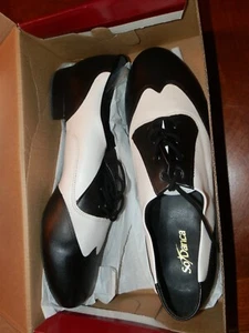 So Danca~ JZ95~ Blk/Wht~ Jazz Shoes~ Size 11M Never Worn - Picture 1 of 5